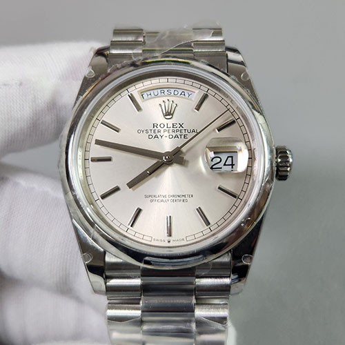 トップ店舗ロレックス デイデイト118206(TW製造工場)