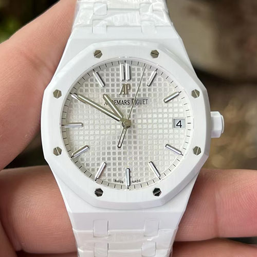 【APS工場、ホワイトセラミック】改装オーデマ ピゲコピー ロイヤルオーク 15500 シルバー 41mm 気分上昇