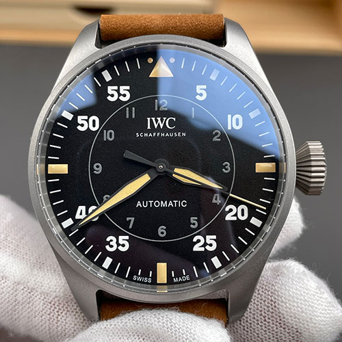 M+製工場 IWCコピー ビッグパイロットウォッチ 43 スピットファイヤー IW329701 ブラック