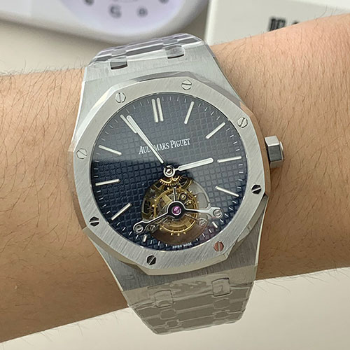 BBS製 美品 オーデマ・ピゲコピー ロイヤルオーク トゥールビヨン エクストラ シン 26510IP.OO.1220IP.01 スモークブルー文字盤