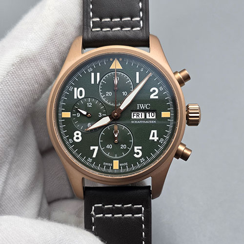 優良店舗 IWCコピー パイロット・ウォッチ・クロノグラフ IW387902 Asian7750 AUTOMATIC 曜日、デイト表示