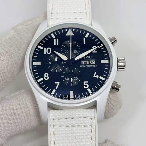 【QM製 品質良好】IWC パイロットコピープティフランスIW389105 黒文字盤電池式腕時計